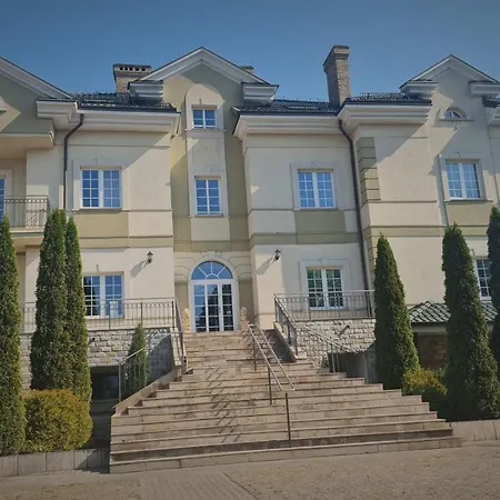 Dworek Krolewski Malgorzata 3*