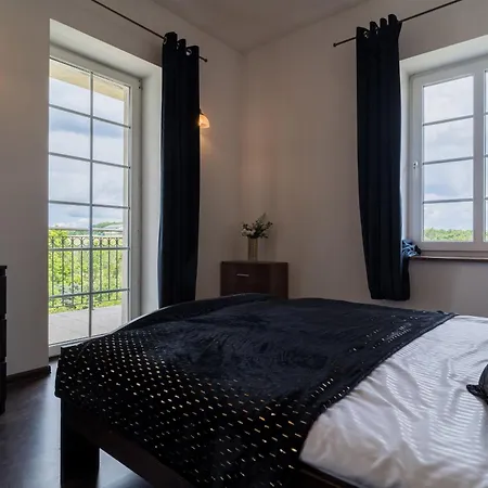 Dworek Krolewski Malgorzata 3* グダニスク