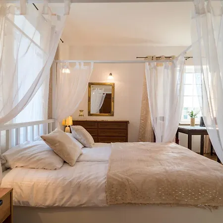 Aparthotel Dworek Krolewski Malgorzata