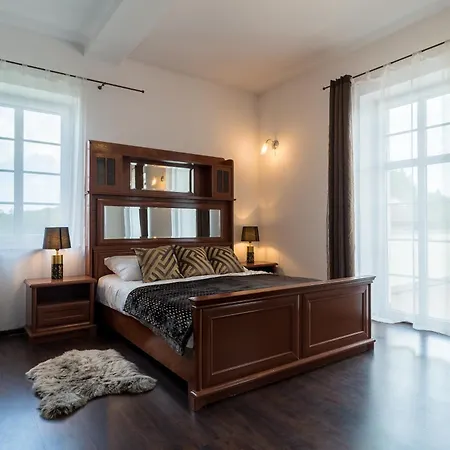 Aparthotel Dworek Krolewski Malgorzata *