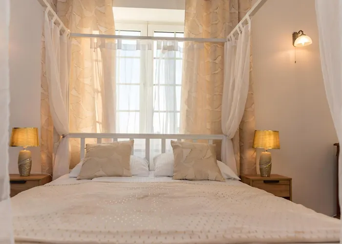 Dworek Krolewski Malgorzata Hotel