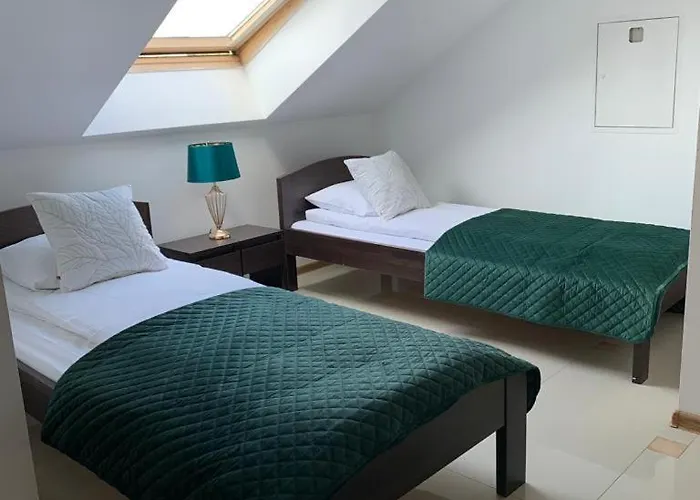 Dworek Krolewski Malgorzata 3*