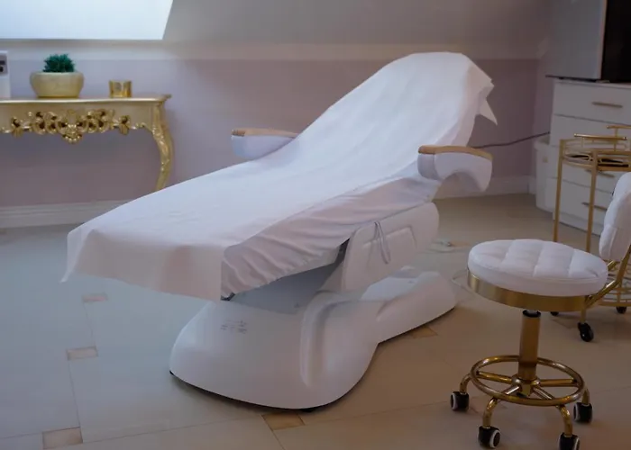 Dworek Krolewski Malgorzata 3*