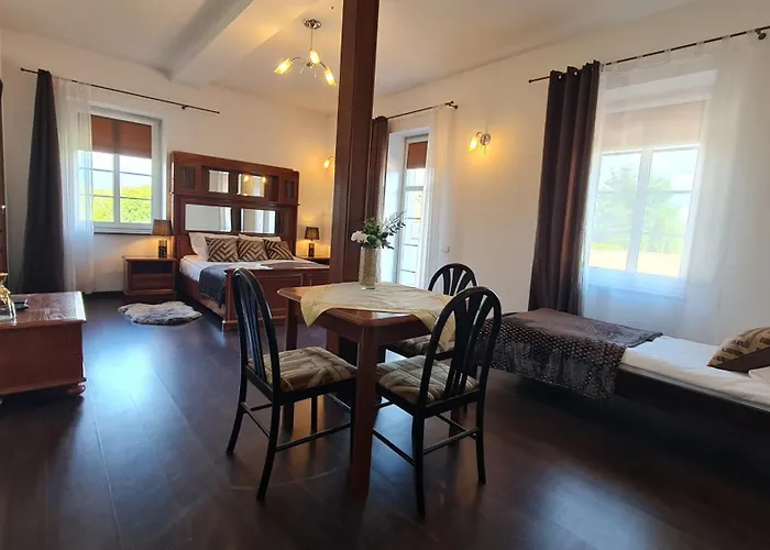 Dworek Krolewski Malgorzata Hotel Danzica