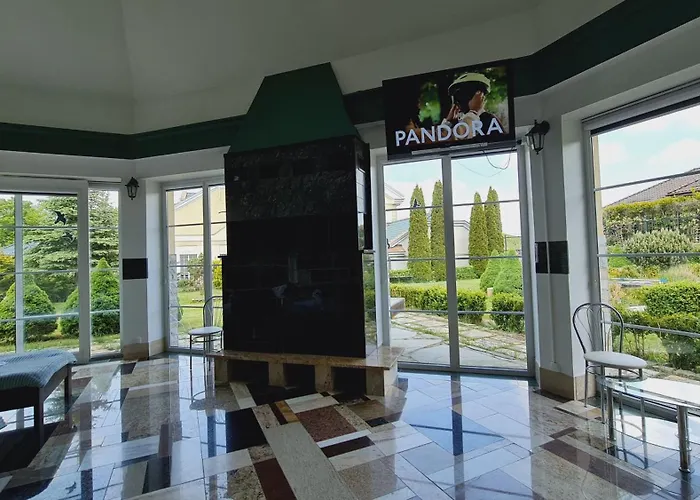 Hotel Dworek Krolewski Malgorzata Danzica