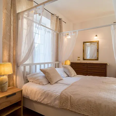 Dworek Krolewski Malgorzata Szálloda